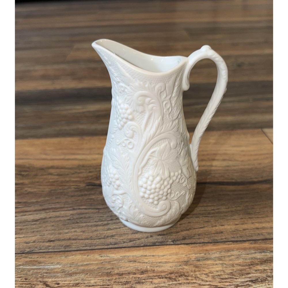 Vtg Portmeirion Porcelain England British Heritage Collection Pitcher Grapes